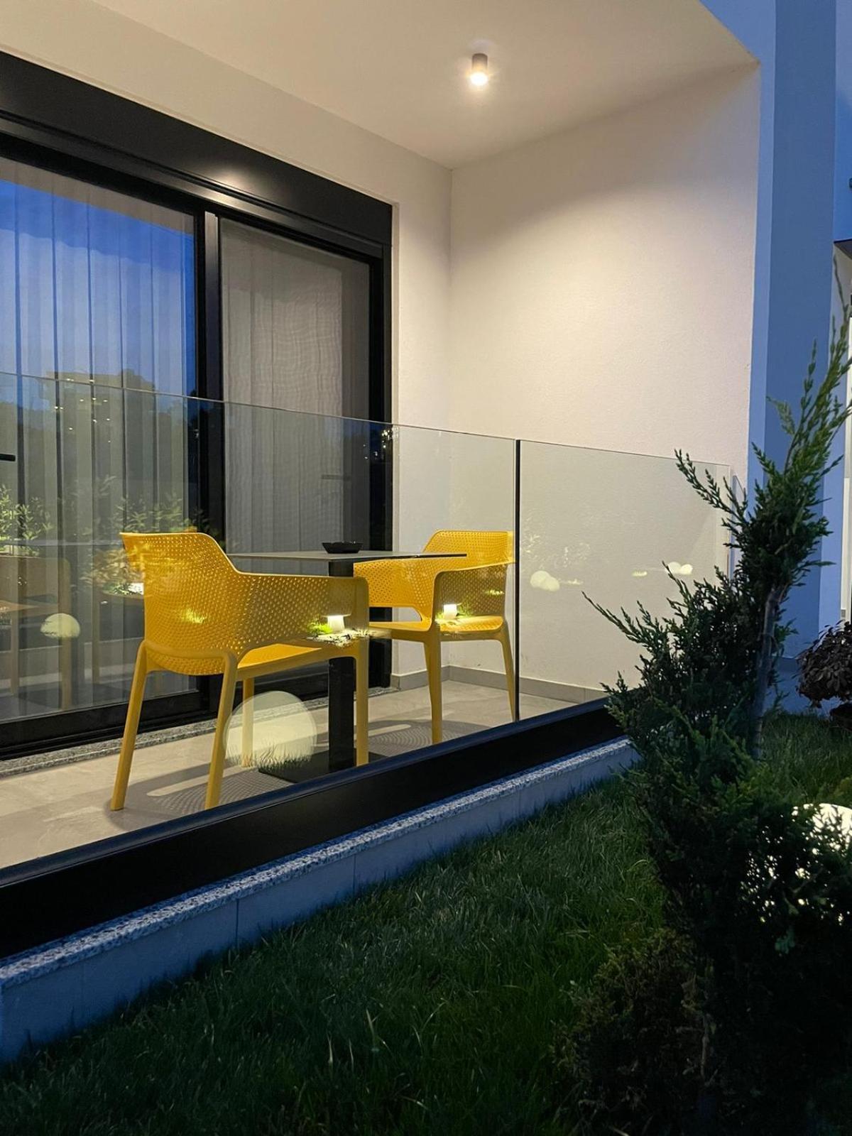 Lake View Rooms 卡萨米尔 外观 照片