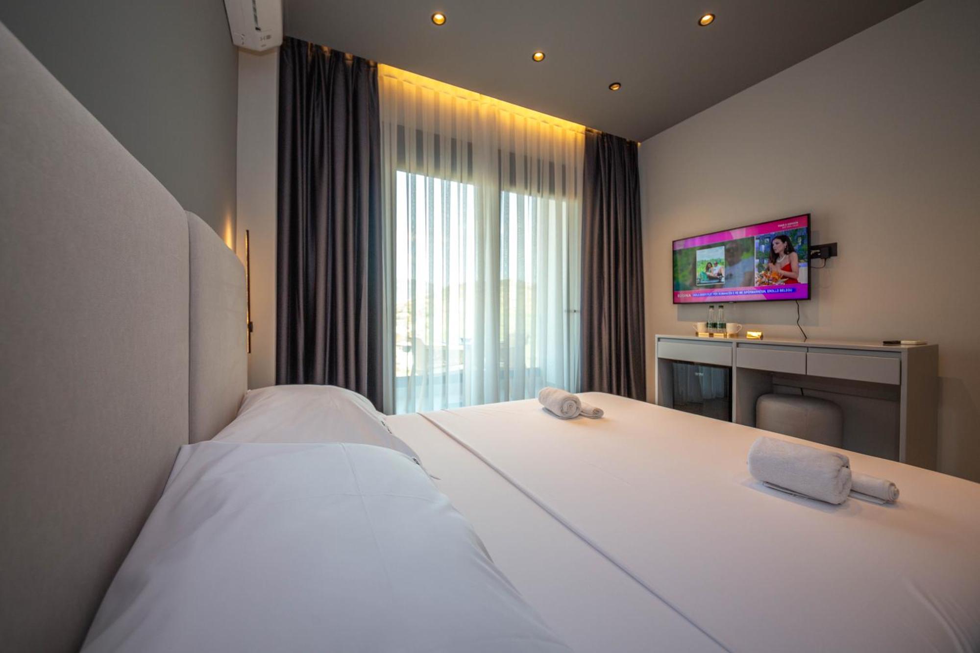 Lake View Rooms 卡萨米尔 外观 照片