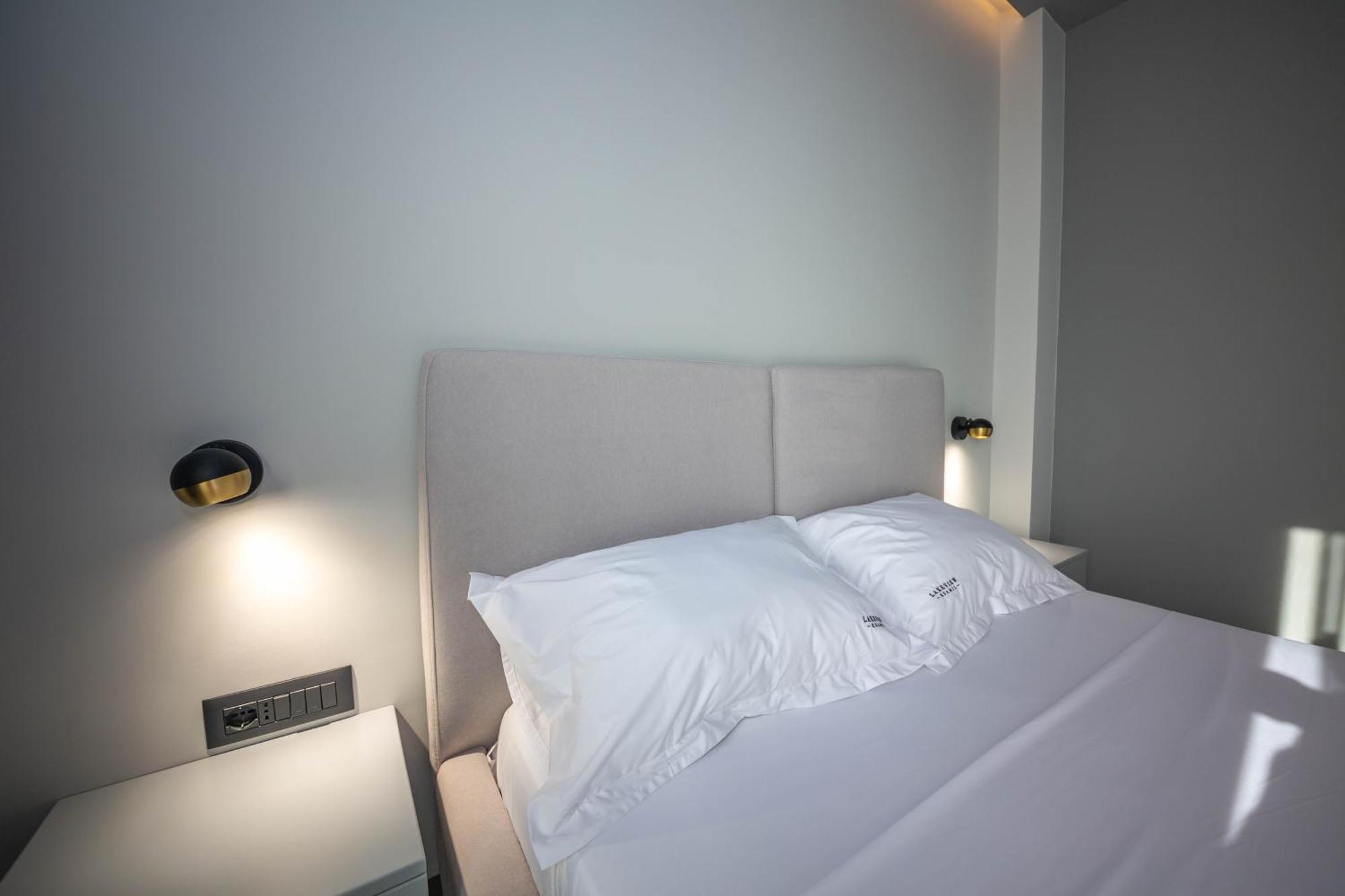 Lake View Rooms 卡萨米尔 外观 照片
