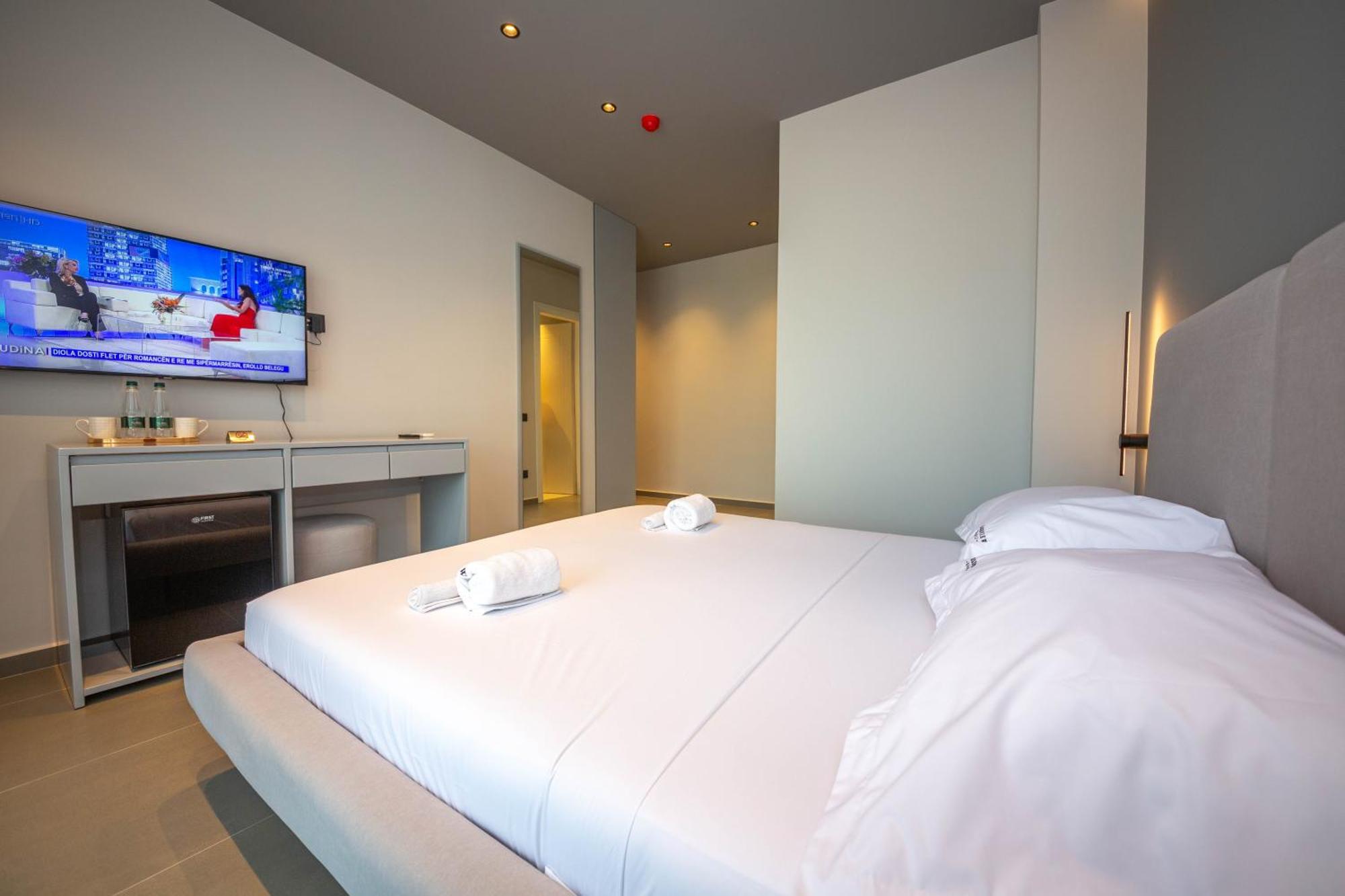 Lake View Rooms 卡萨米尔 外观 照片